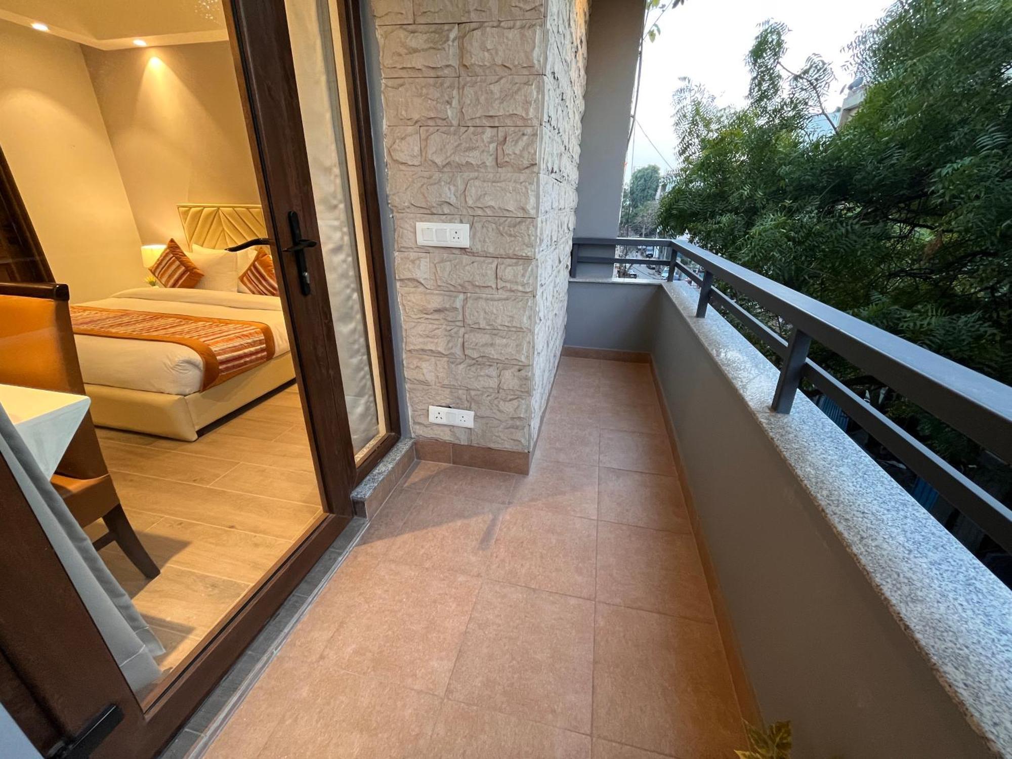 Hotel Gianmala Residency South Extension Near Aiims Delhi New Delhi Extérieur photo