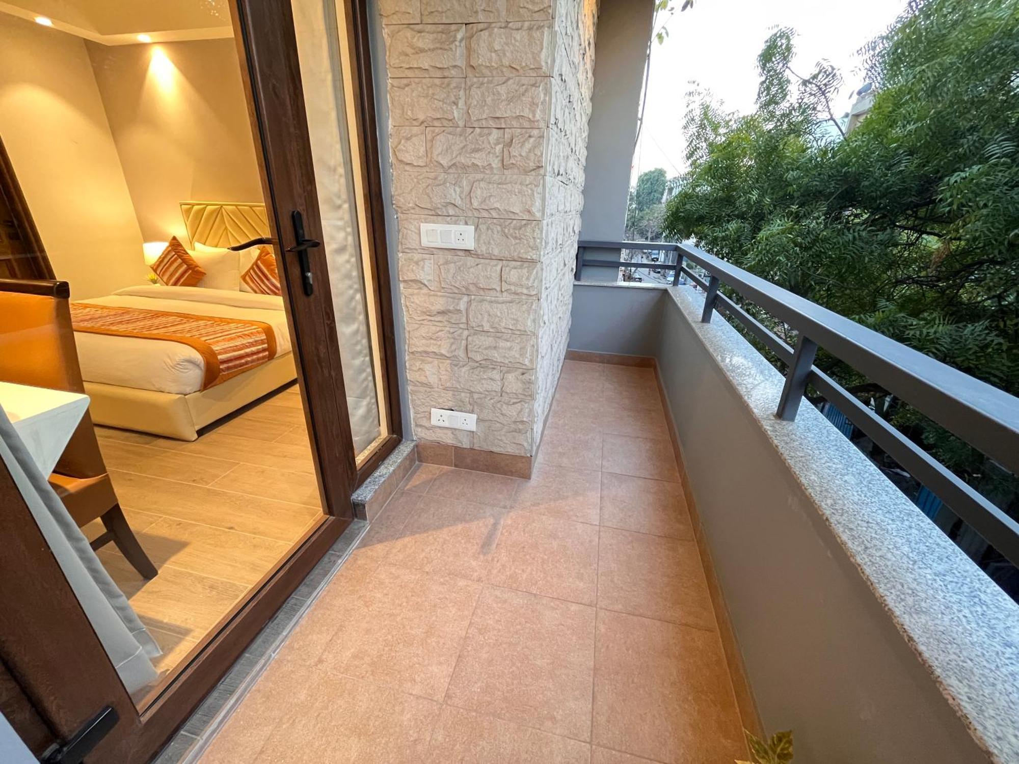 Hotel Gianmala Residency South Extension Near Aiims Delhi New Delhi Extérieur photo