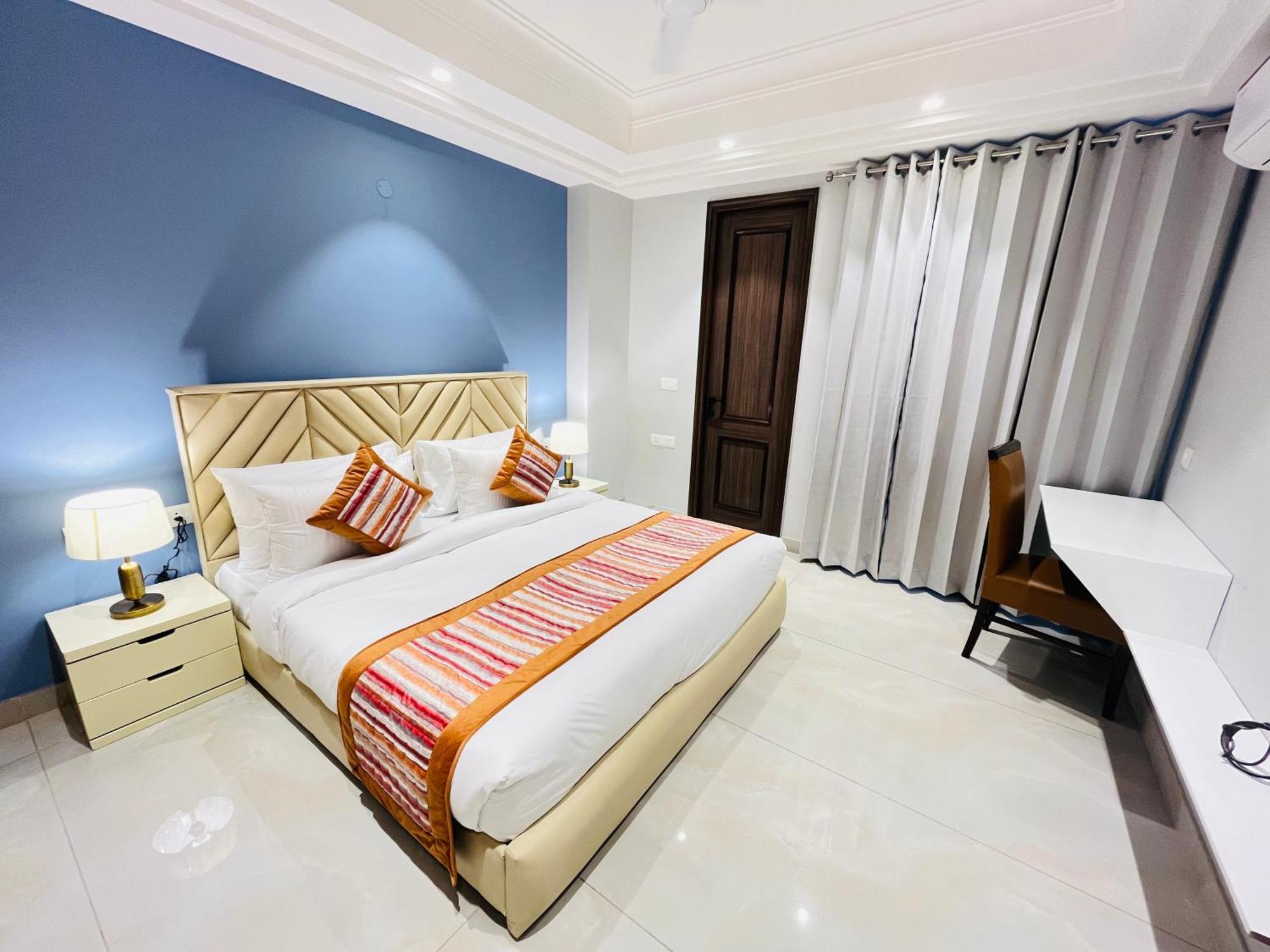 Hotel Gianmala Residency South Extension Near Aiims Delhi New Delhi Extérieur photo